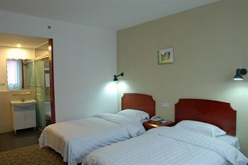Jingyue 99 Inn Shanghai Pudong Airport Shiwan Branch Shanghái Exterior foto